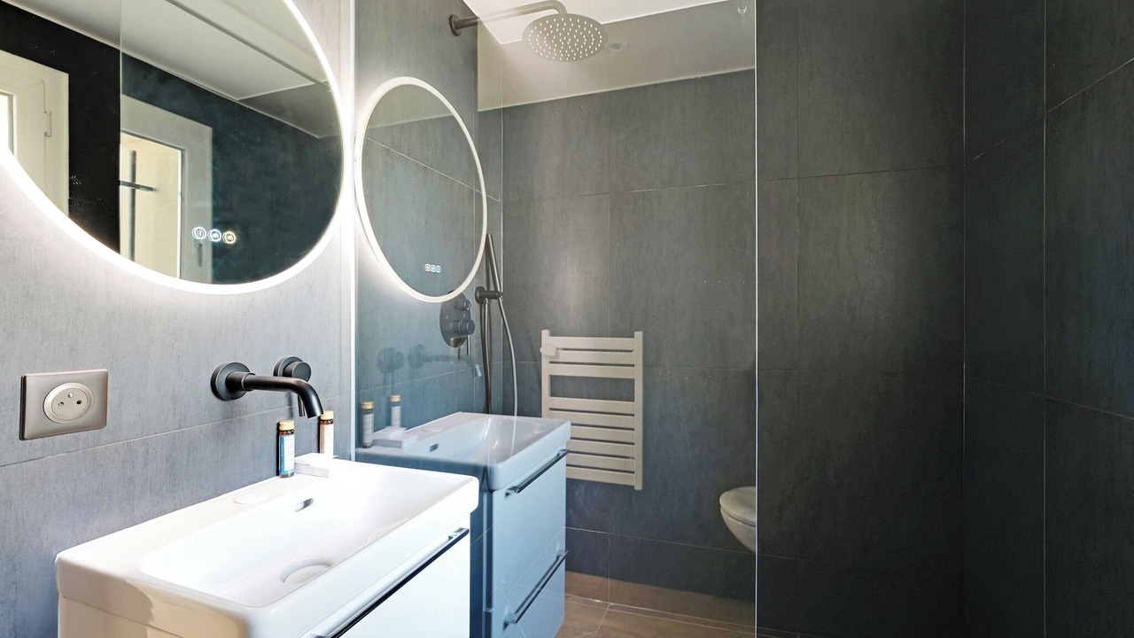 Photo of Bathroom in Aubervilliers