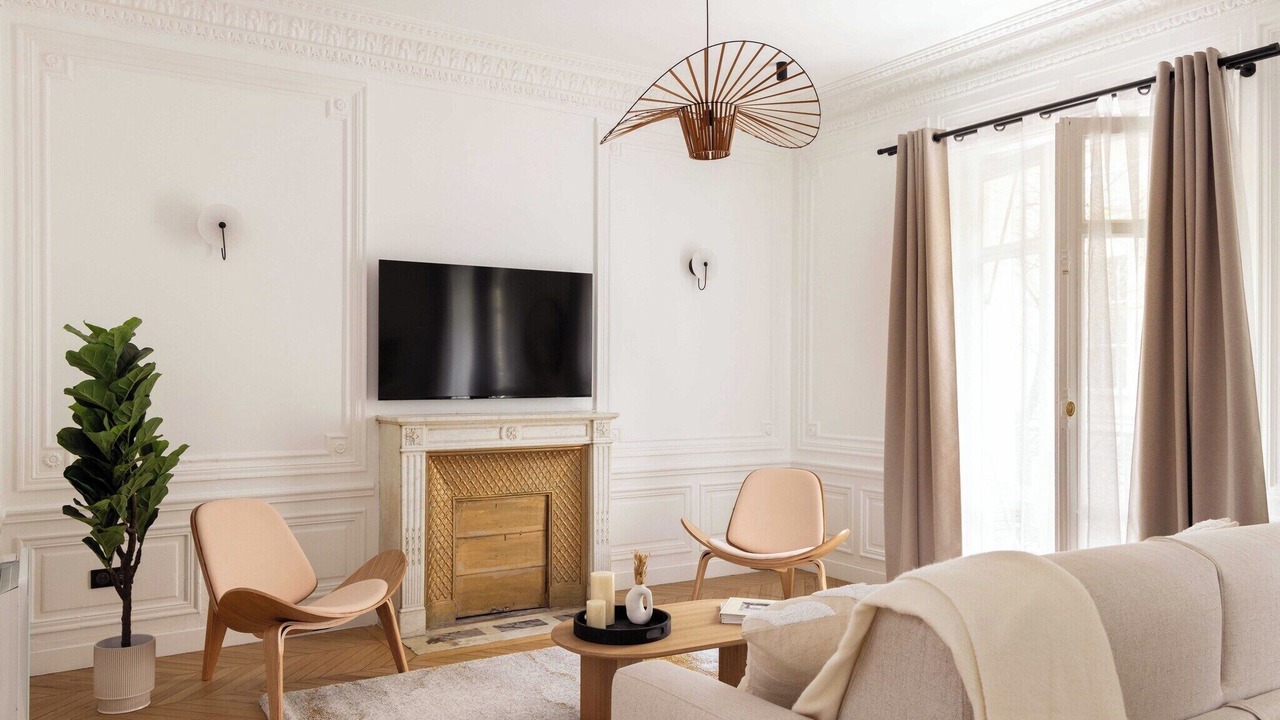 Photo of Livingroom in Quartier des Grandes-Carrieres