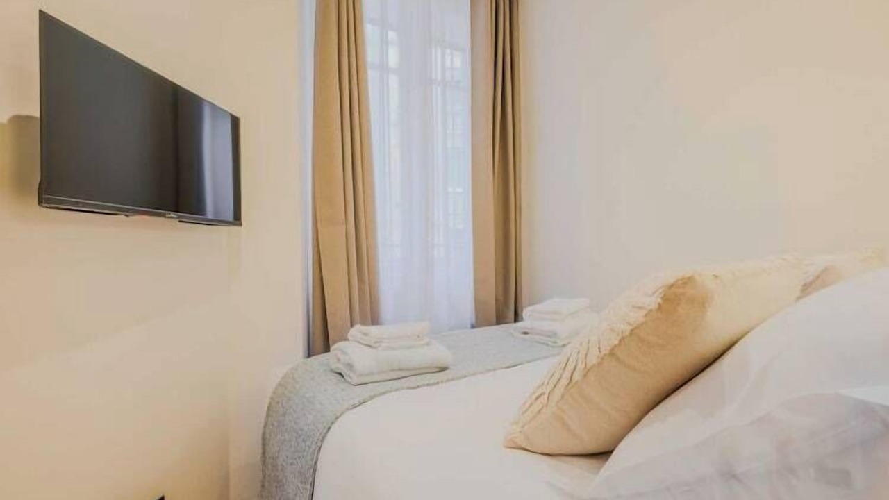 Photo of Bedroom in Quartier des Grandes-Carrieres