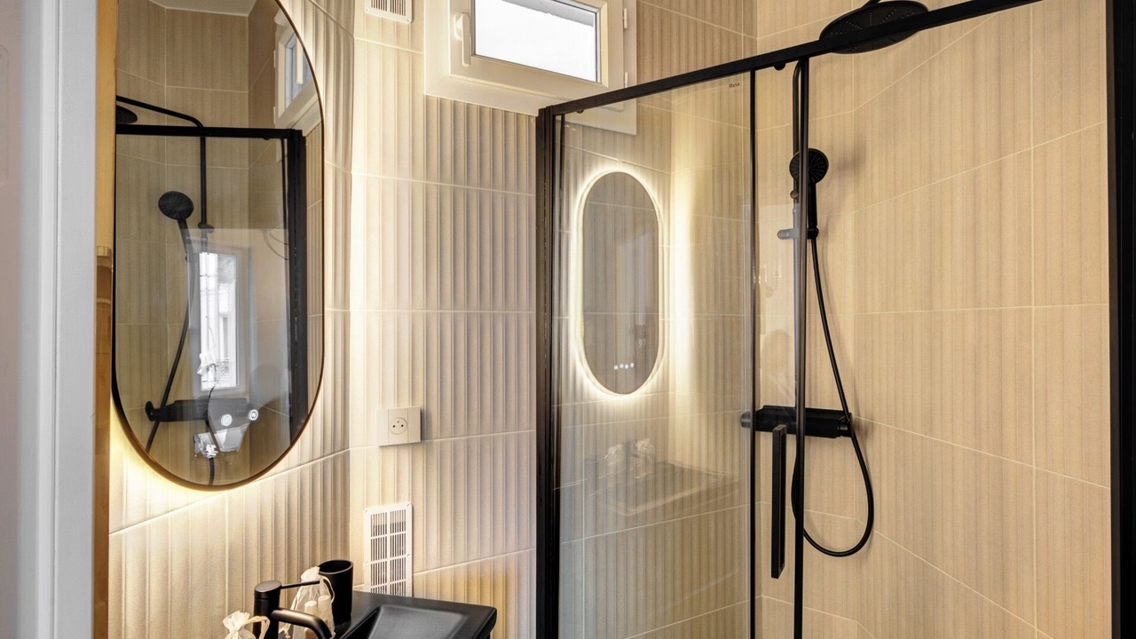 Photo of Livingroom in Quartier de la Folie-Mericourt