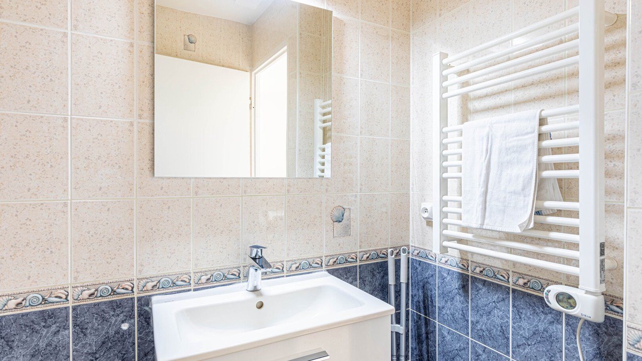 Photo of Bathroom in Neuilly-Plaisance