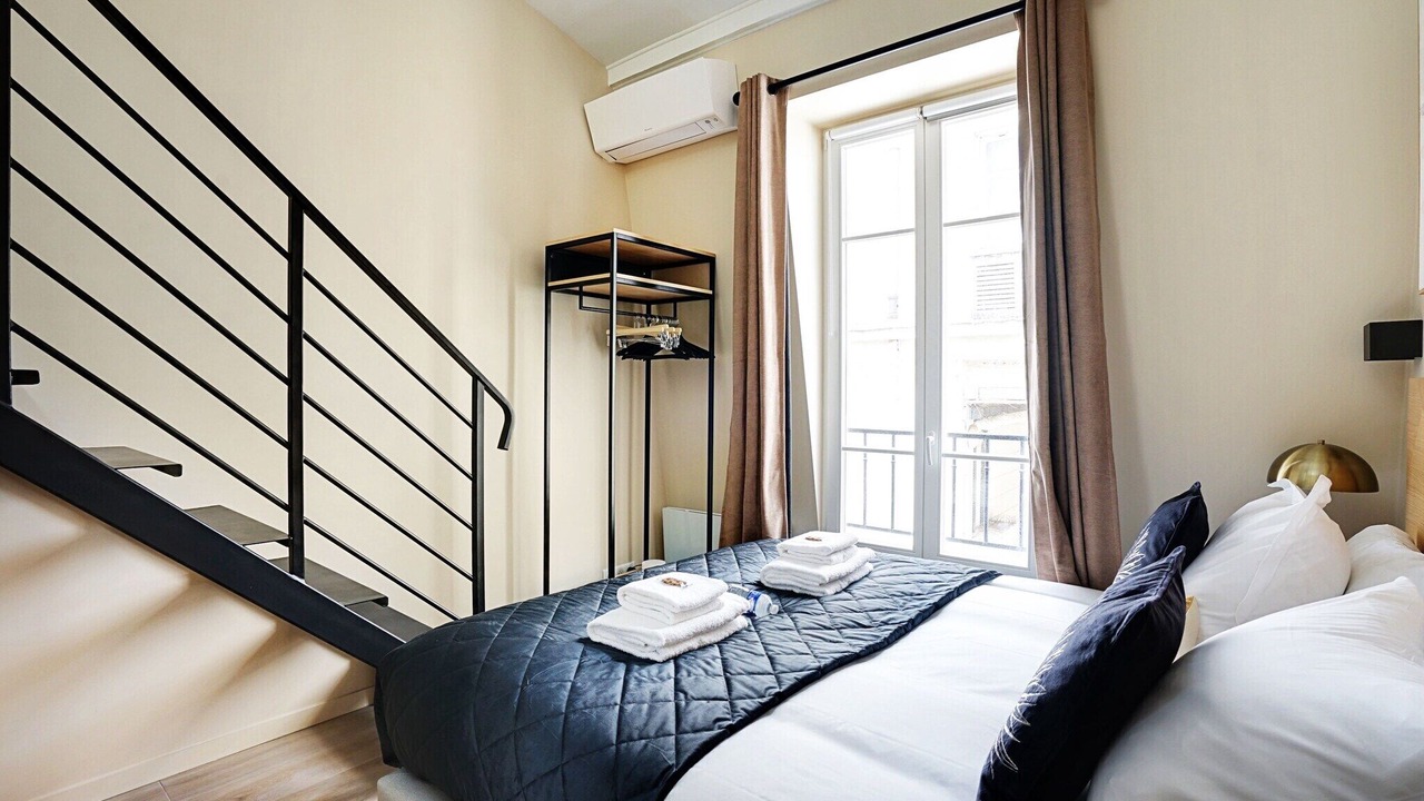 Photo of Bedroom in Batignolles