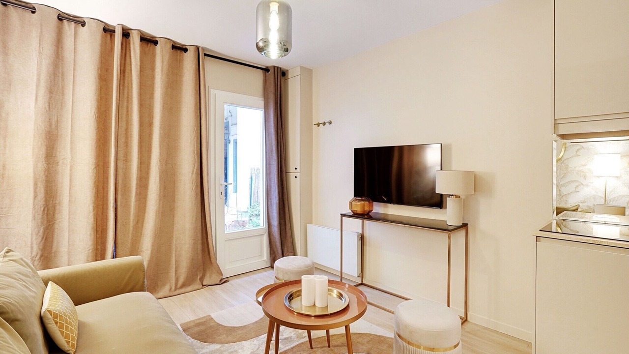 Photo of Livingroom in Batignolles