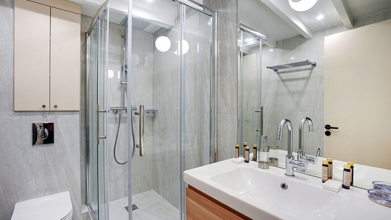Photo of Bathroom in Batignolles