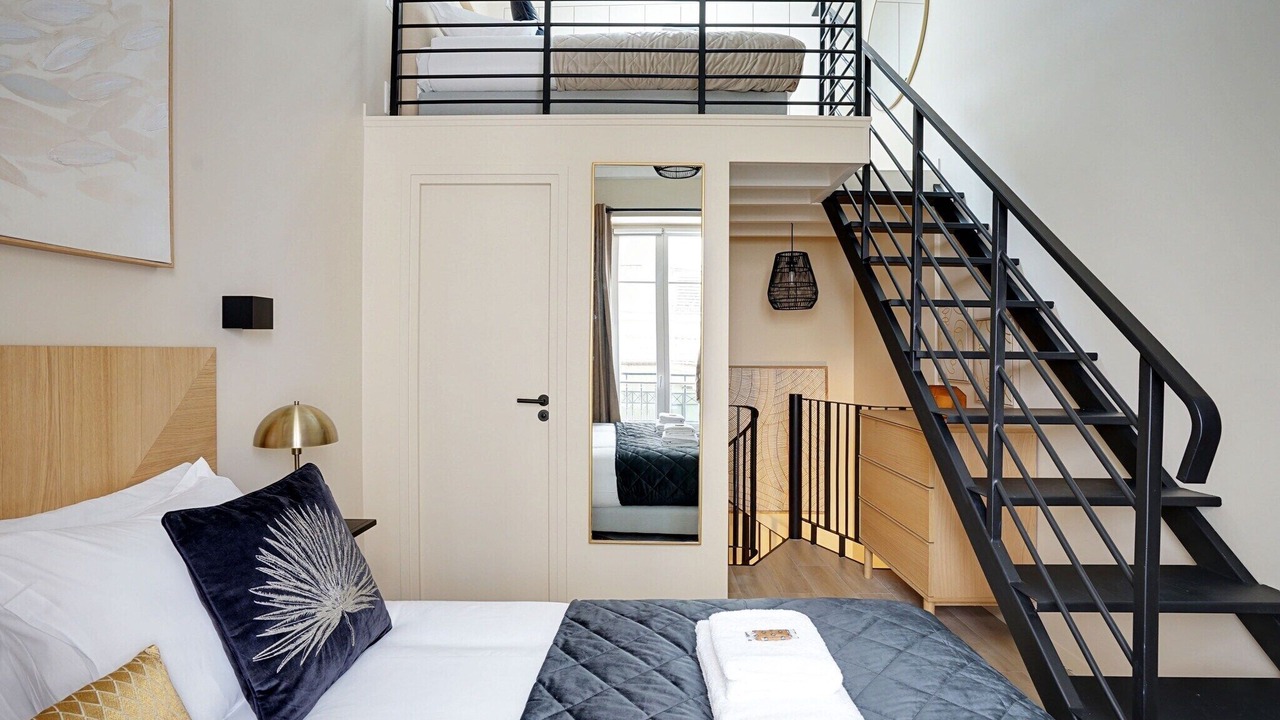 Photo of Bedroom in Batignolles