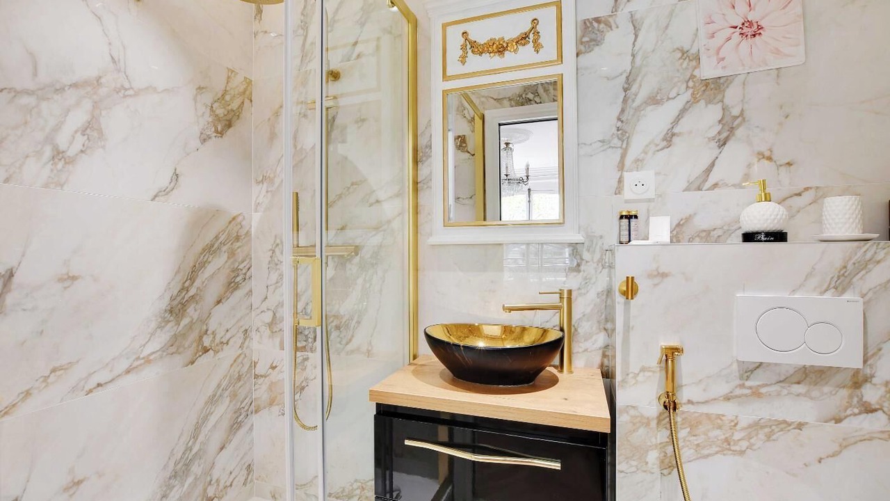 Photo of Bathroom in Chaillot
