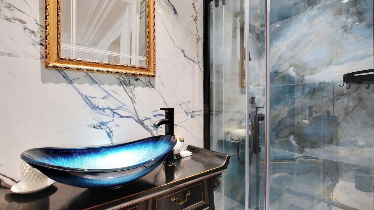 Photo of Bathroom in Chaillot