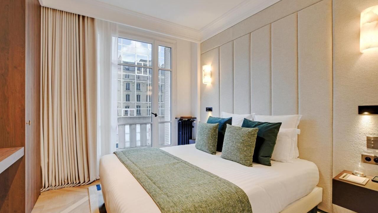 Photo of Bedroom in Notre-Dame-des-Champs