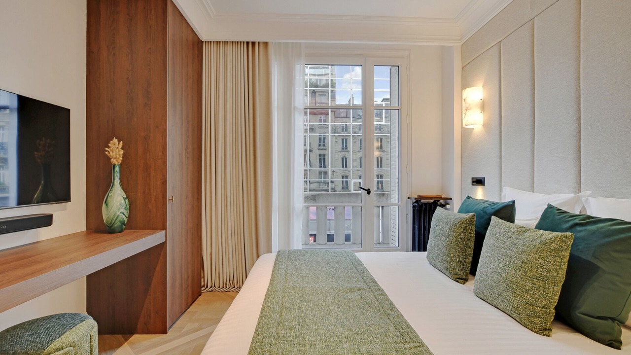 Photo of Bedroom in Notre-Dame-des-Champs