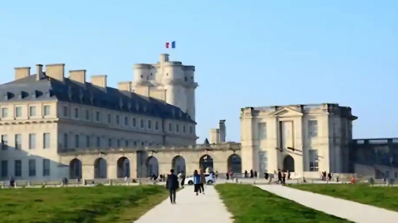 Photo of Others in Hotel de Ville