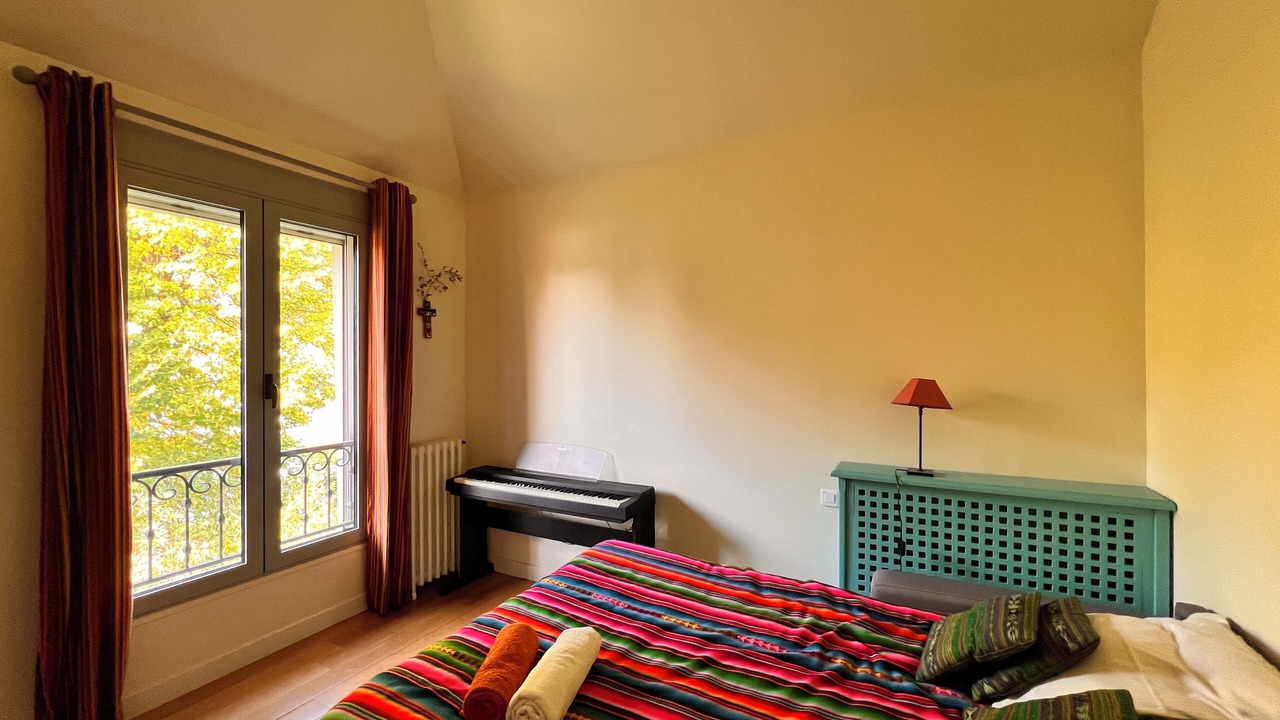 Photo of Bedroom in Garches