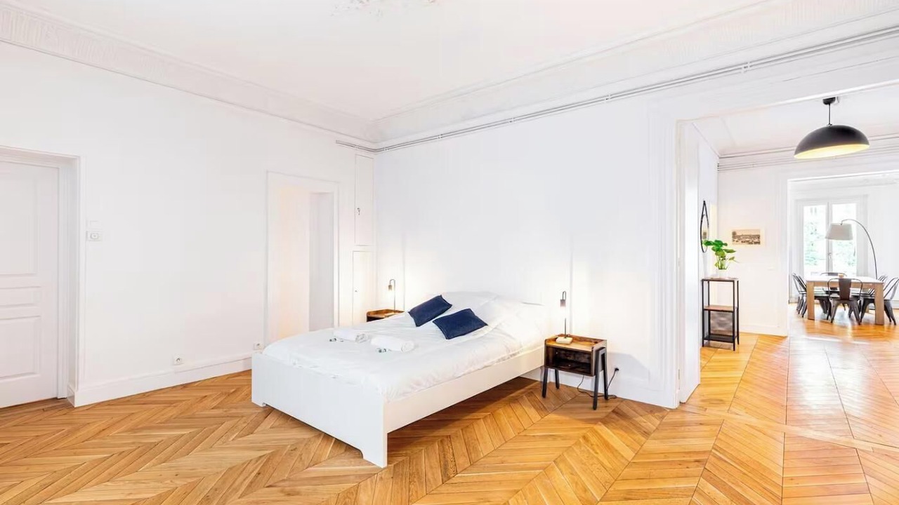 Photo of Bedroom in Sorbonne