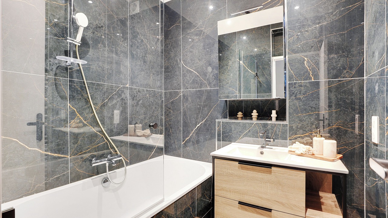 Photo of Bathroom in Chaillot
