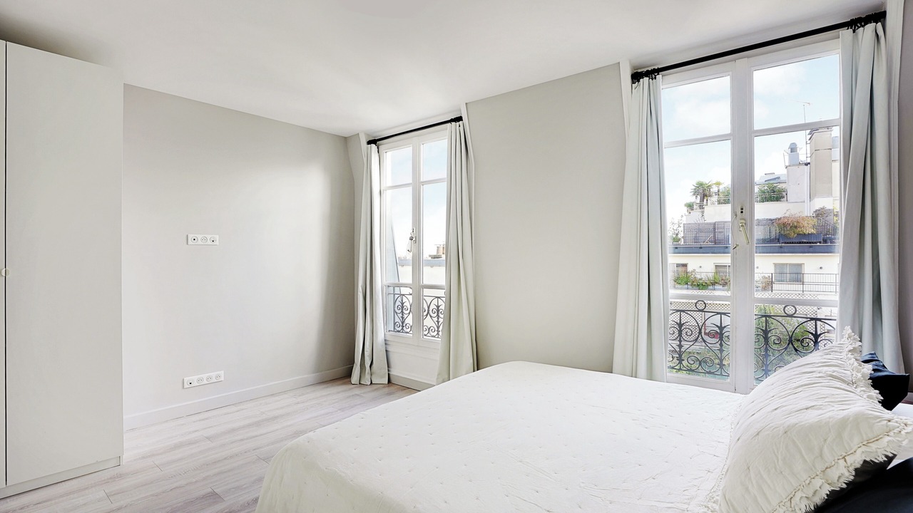 Photo of Bedroom in Chaillot