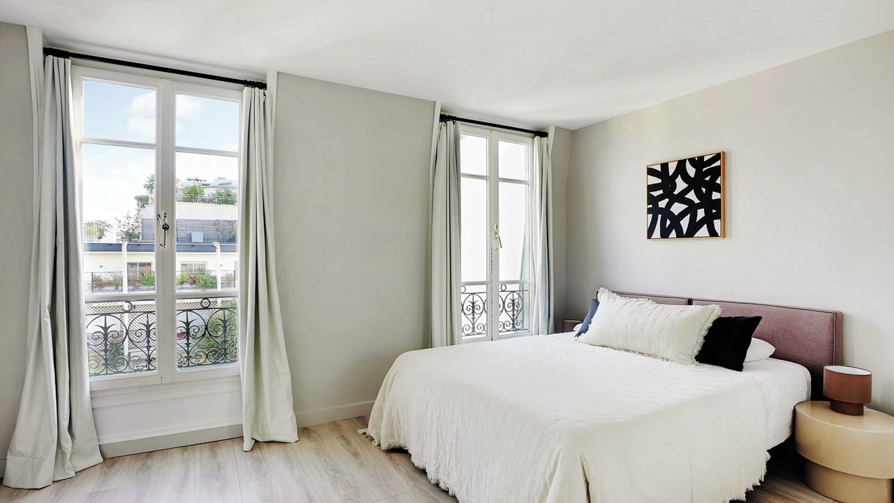Photo of Bedroom in Chaillot
