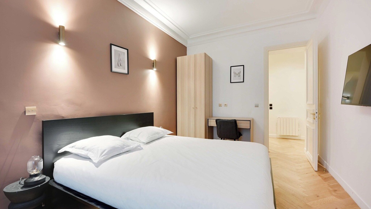 Photo of Bedroom in Ternes