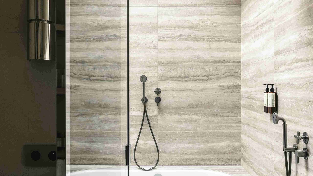 Photo of Bathroom in Quartier de la Place-Vendome
