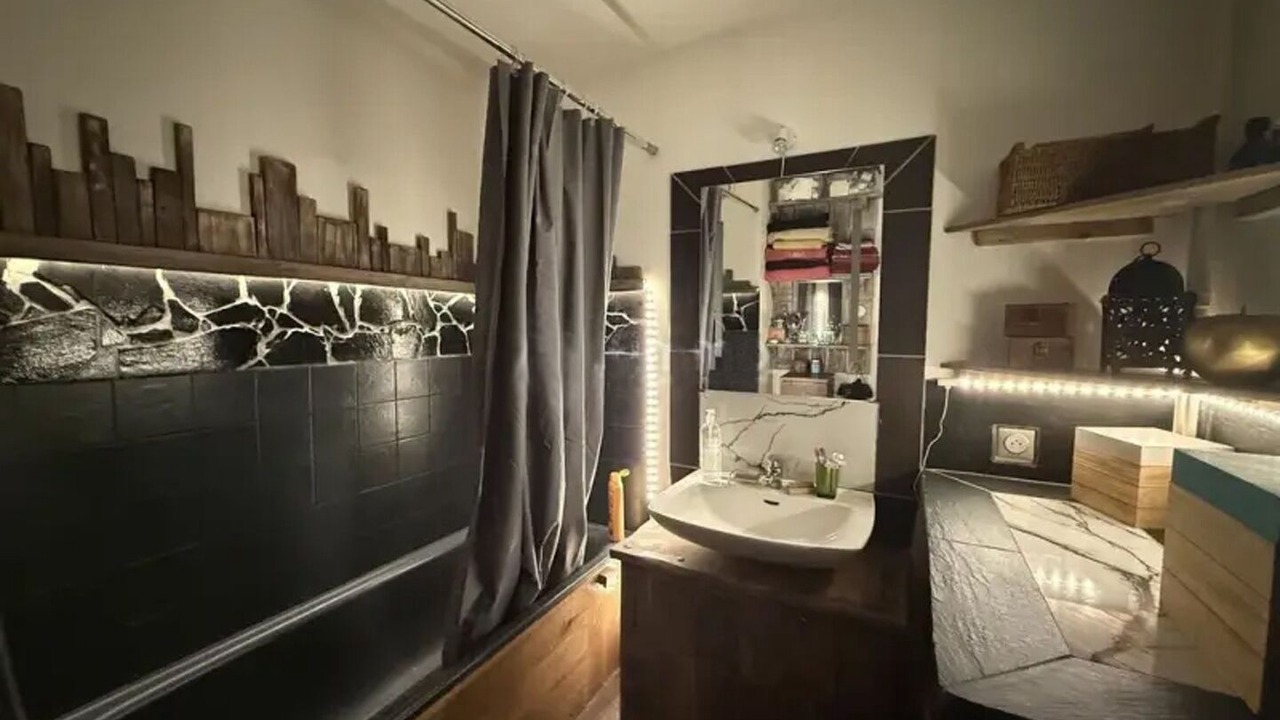 Photo of Bathroom in Tremblay-en-France