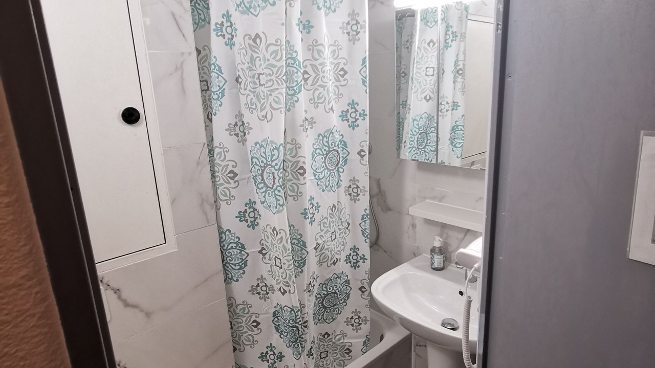 Photo of Bathroom in Gambetta