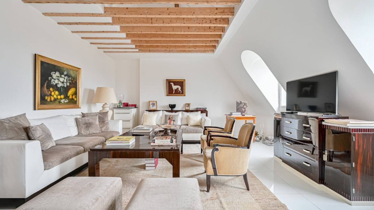 Photo of Livingroom in Chaillot