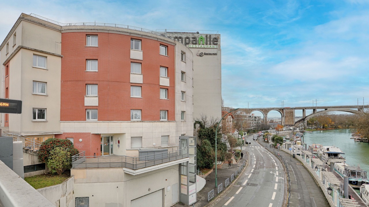 Photo of Outdoor in Le Port sous la Lune