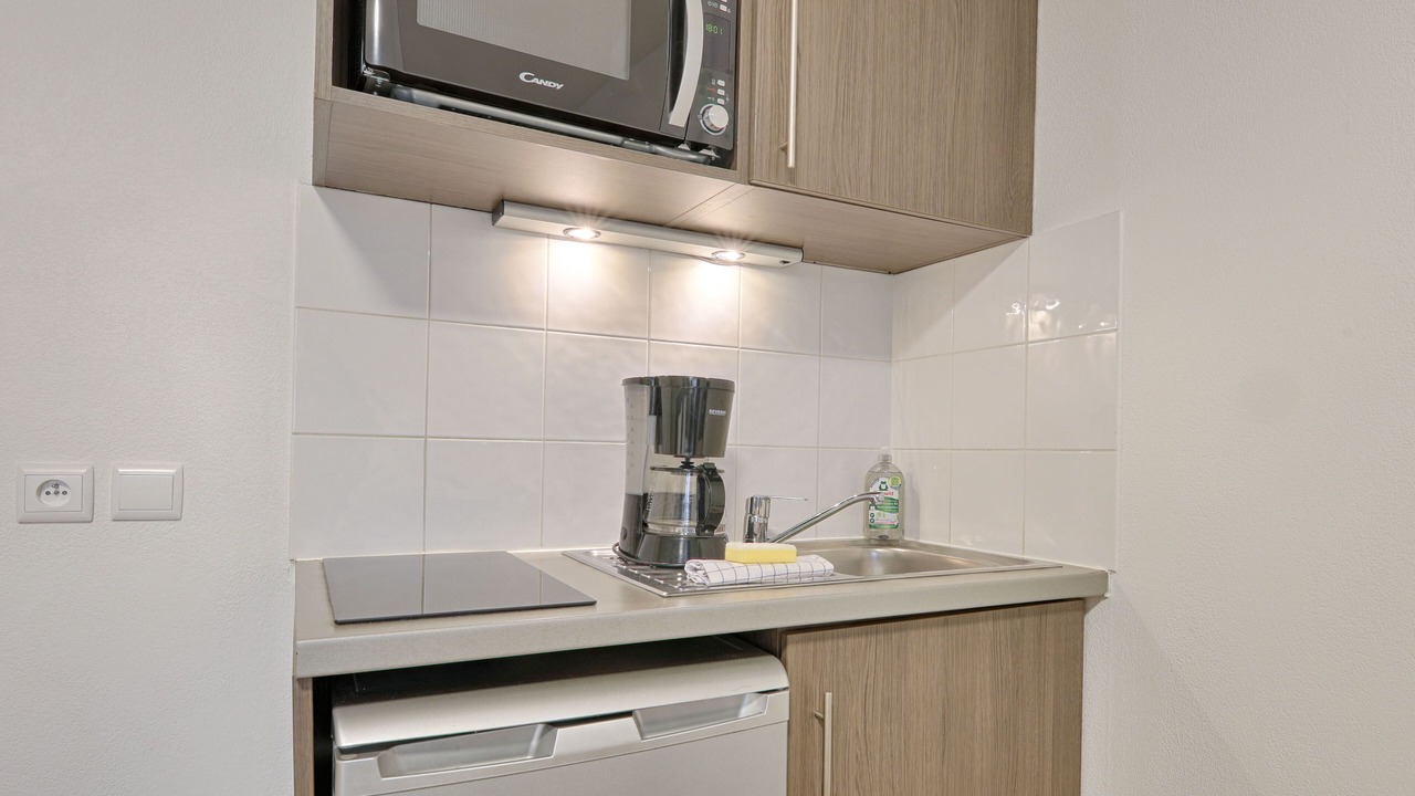 Photo of Kitchen in Le Port sous la Lune