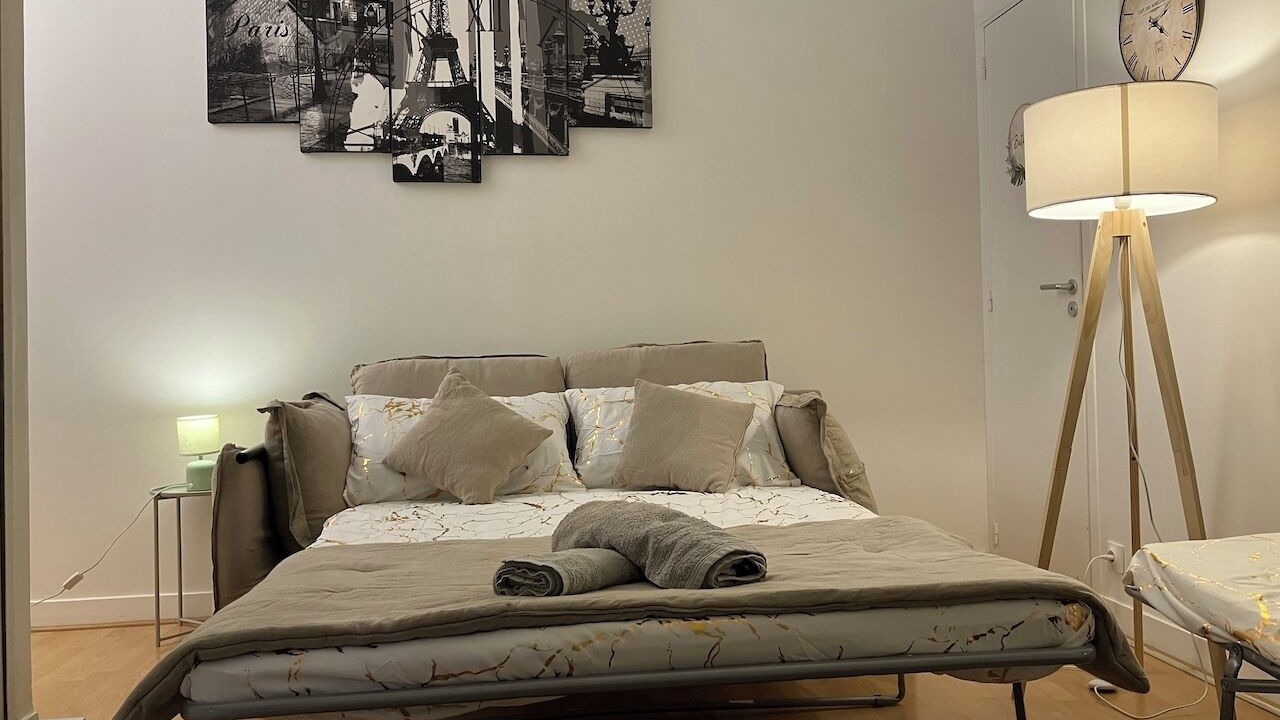 Photo of Bedroom in Chelles