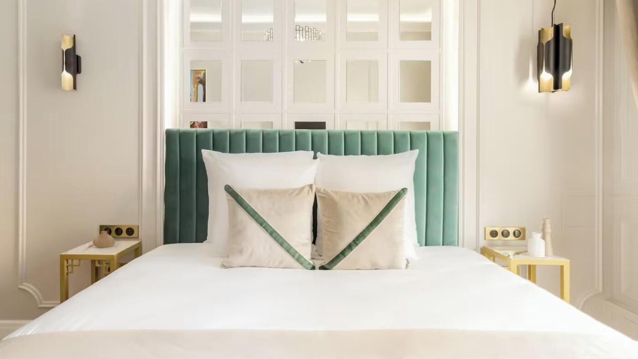 Photo of Bedroom in Chaillot