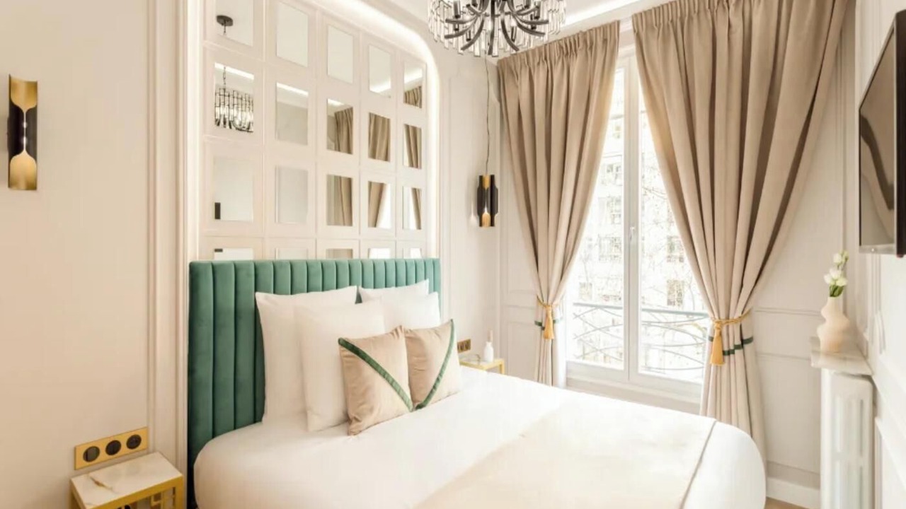 Photo of Bedroom in Chaillot