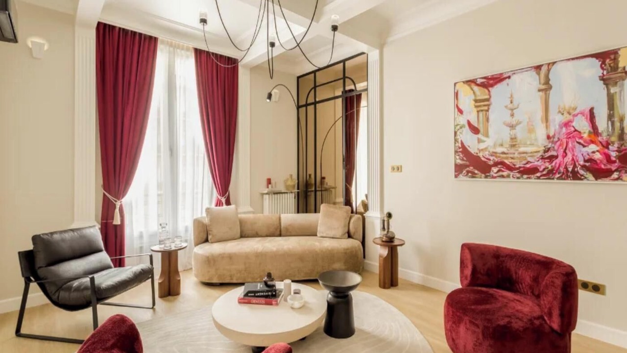 Photo of Livingroom in Chaillot