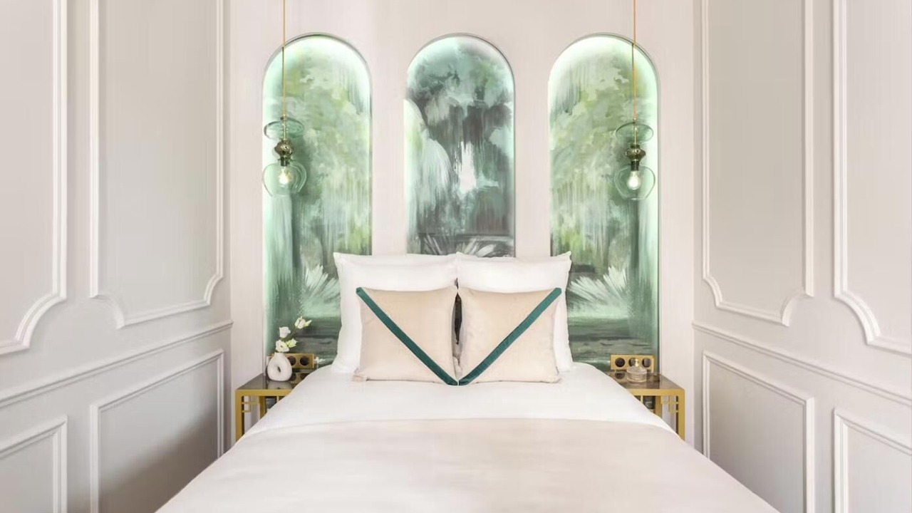 Photo of Bedroom in Chaillot