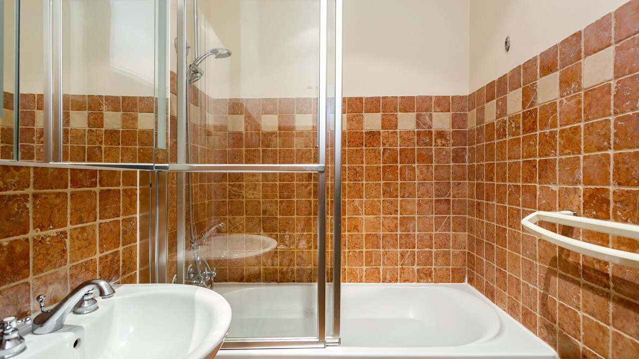 Photo of Bathroom in Quartier de la Place-Vendome