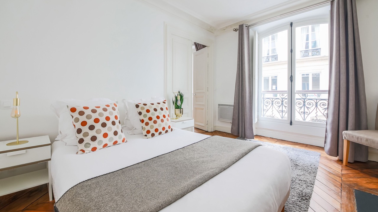 Photo of Bedroom in Quartier du Faubourg-Montmartre
