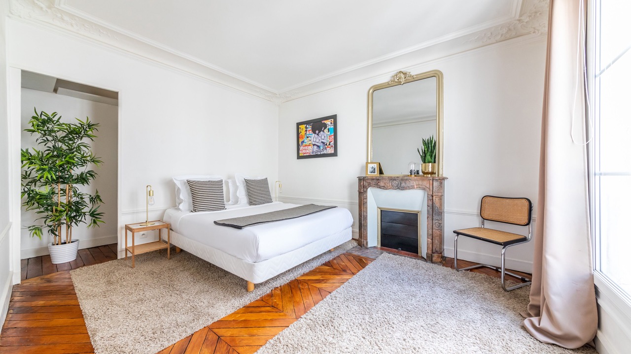 Photo of Bedroom in Quartier du Faubourg-Montmartre
