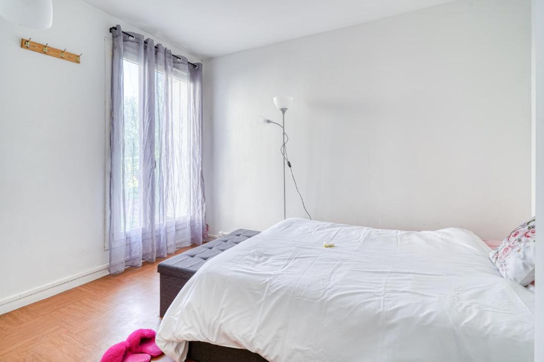 Photo of Bedroom in L'Hay-les-Roses