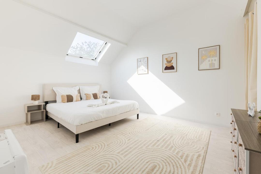 Photo of Bedroom in Coupvray