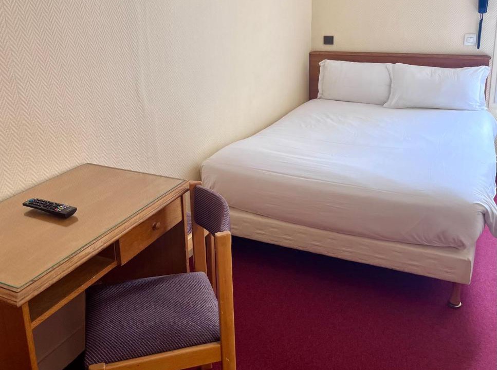 Photo of Bedroom in 12th Arrondissement