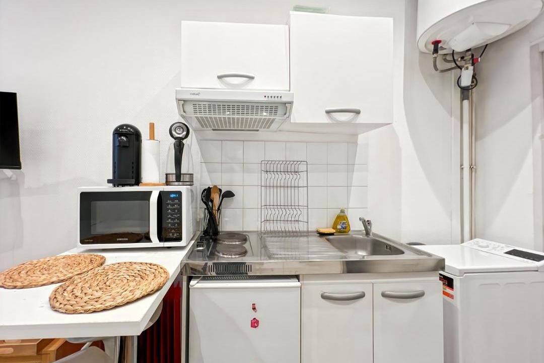 Photo of Kitchen in Quartier de la Folie-Mericourt