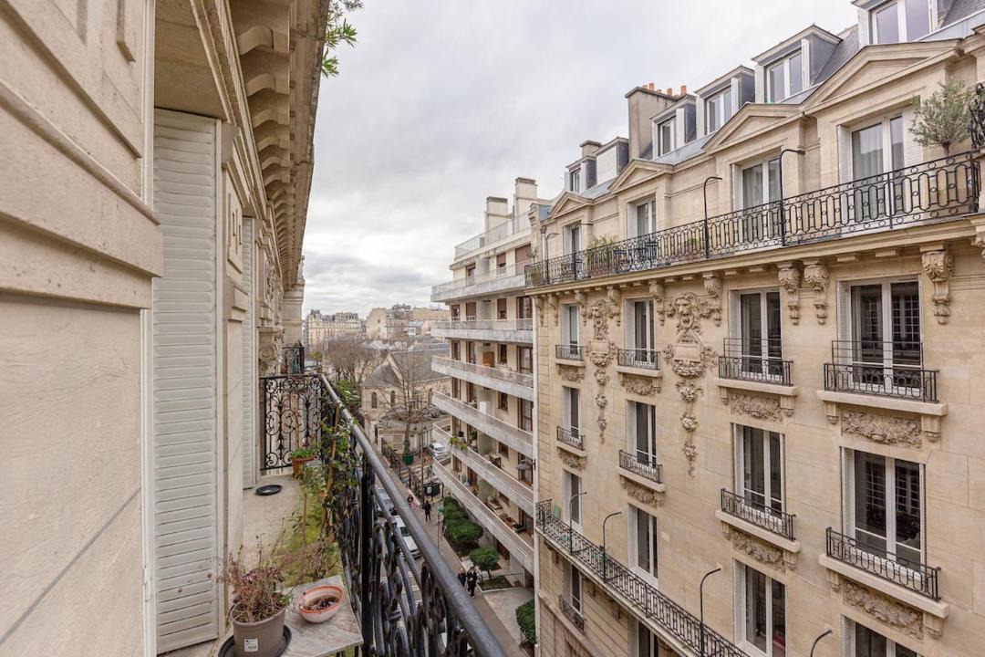 Photo of Others in Porte-Dauphine