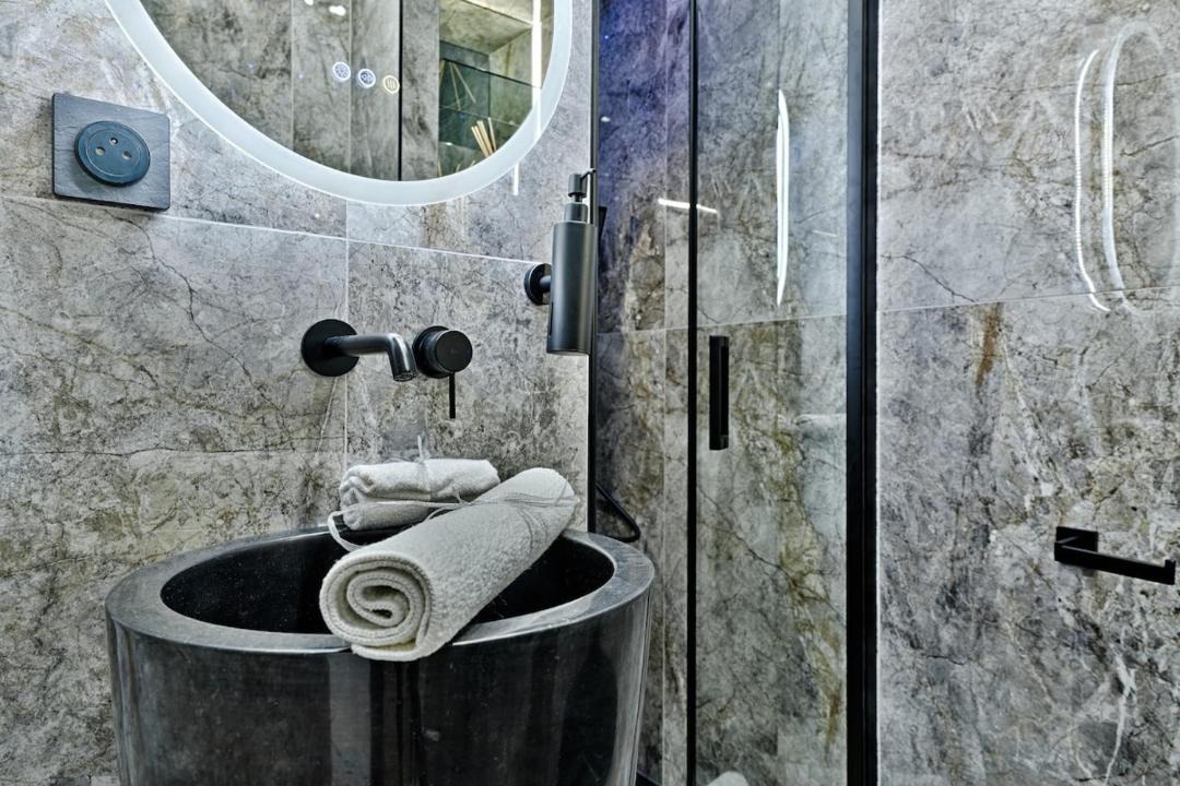 Photo of Bathroom in Alfortville