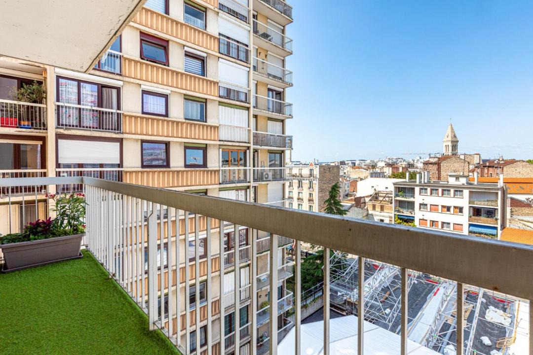 Photo of Patio Balcony in Les Puces de Saint-Ouen