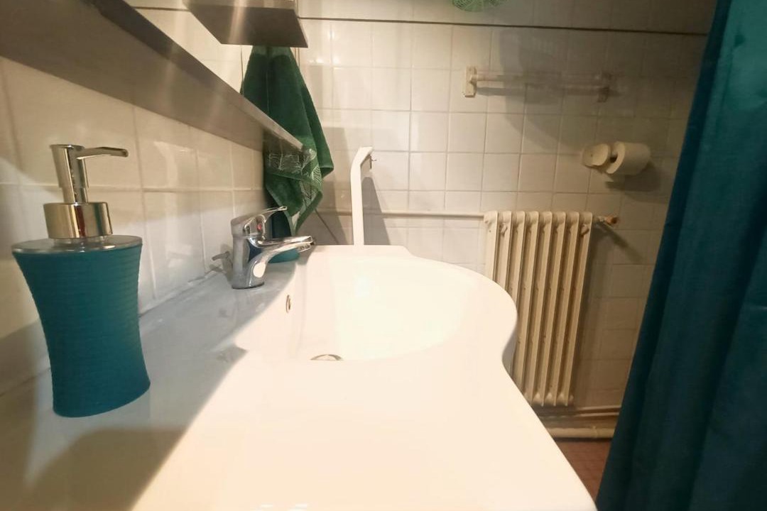 Photo of Bathroom in Thiais