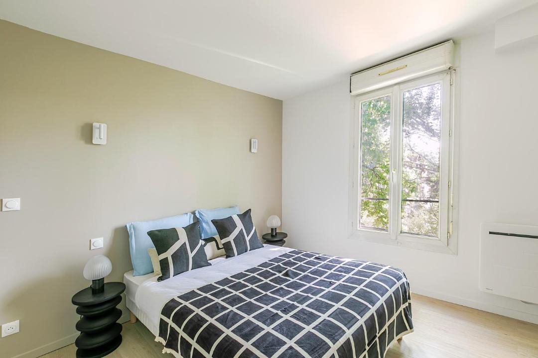 Photo of Bedroom in Asnieres-sur-Seine