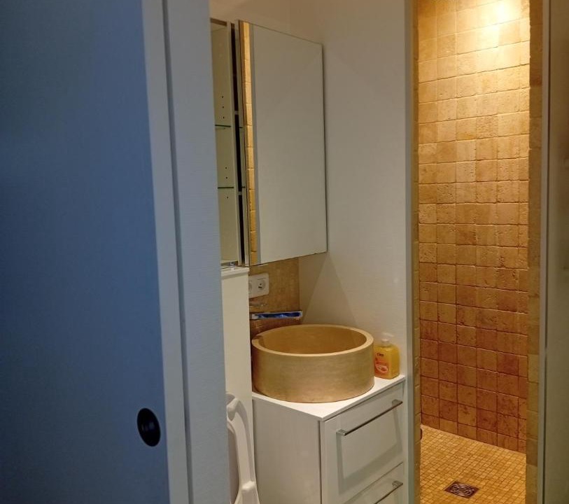 Photo of Bathroom in Garches