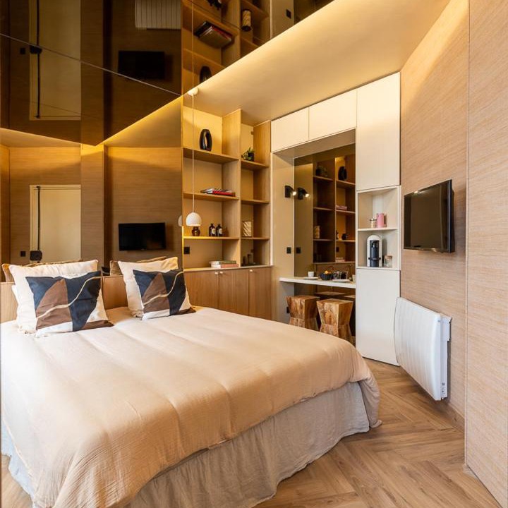 Photo of Bedroom in Les Puces de Saint-Ouen