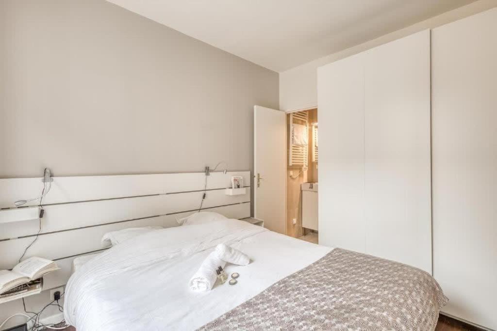 Photo of Bedroom in 12th Arrondissement