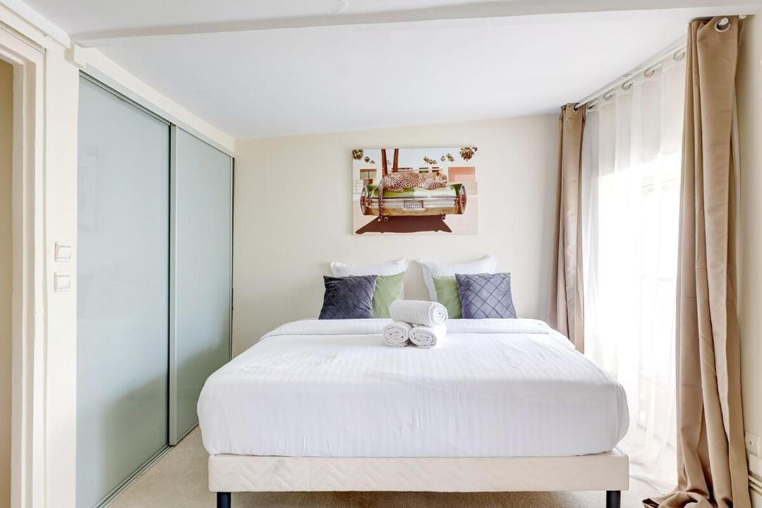 Photo of Bedroom in Palais-Royal