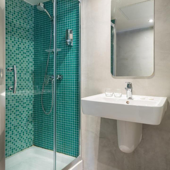 Photo of Bathroom in Auteuil