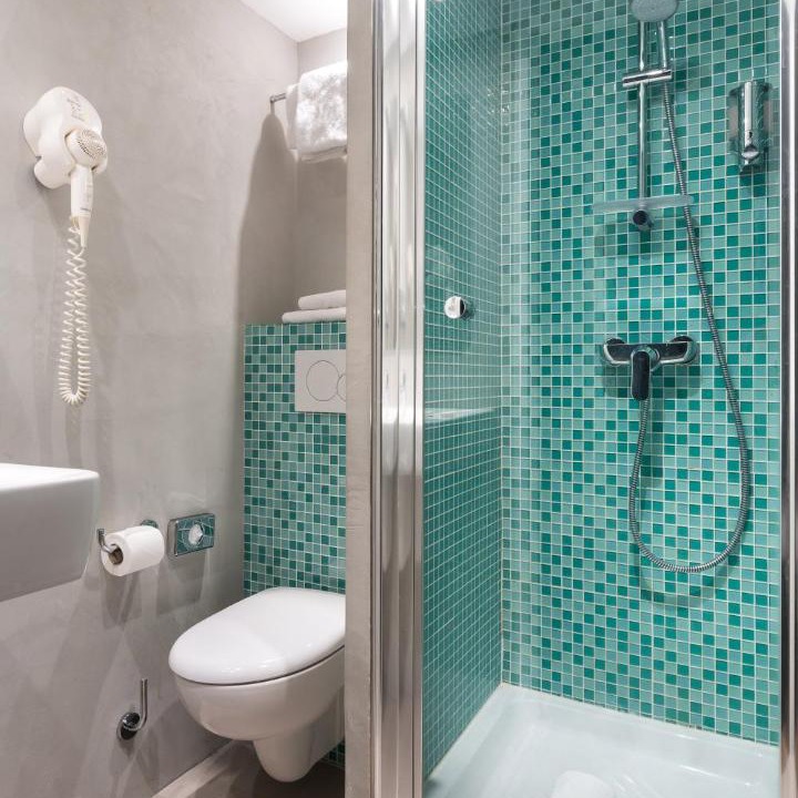 Photo of Bathroom in Auteuil