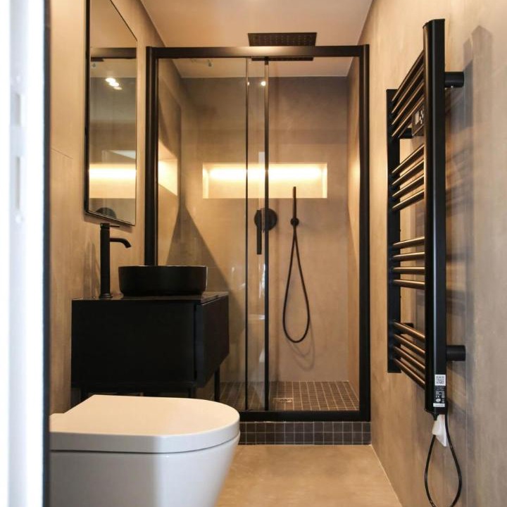 Photo of Bathroom in Quartier Saint-Ambroise